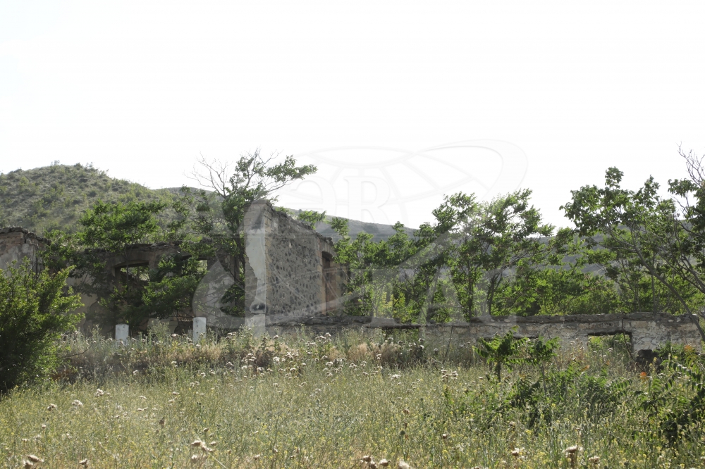 Ermənilərin viran qoyduğu daha bir kəndimiz (FOTOLAR)