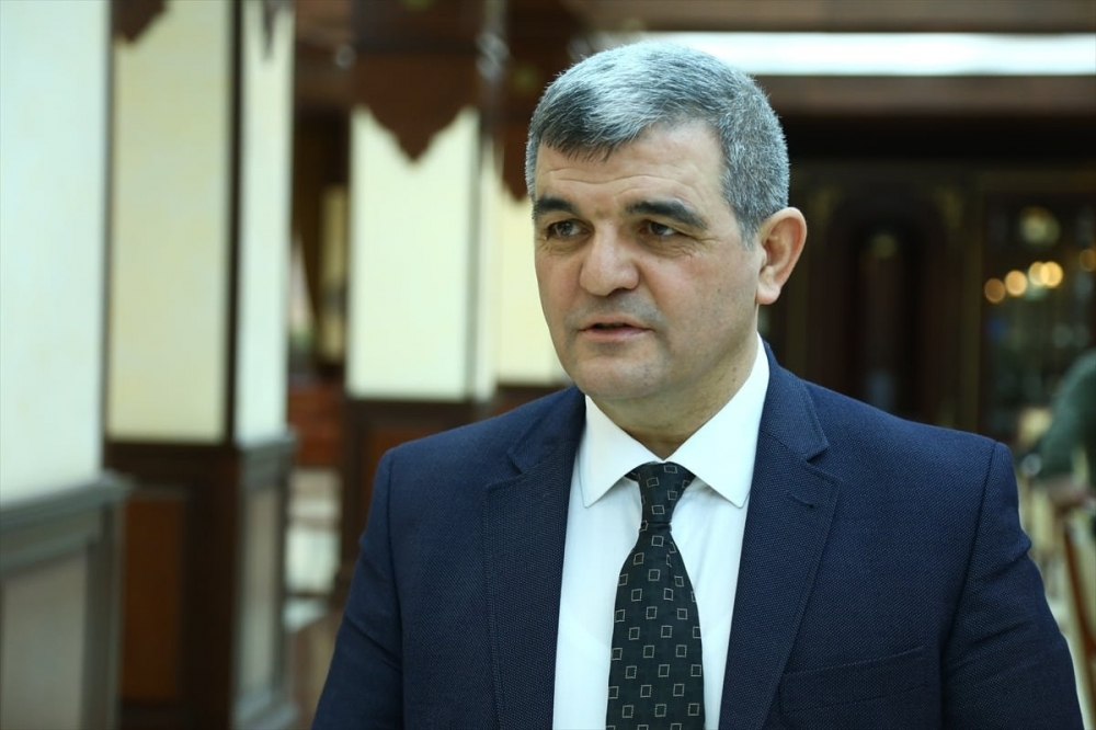 Deputata sui-qəsdə görə saxlanılanlar DTX-da dindirilir
