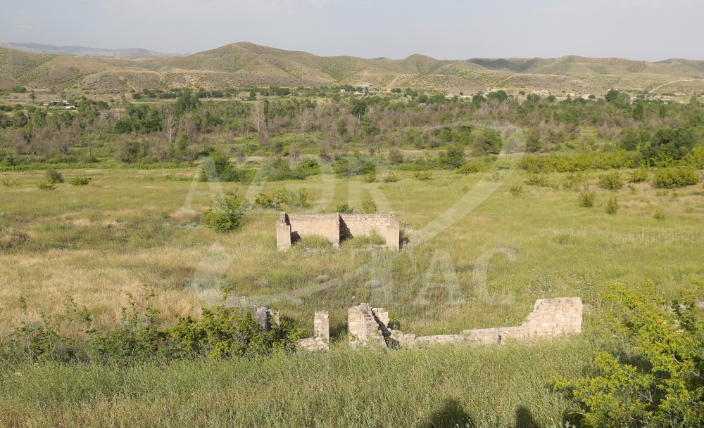 Ermənilərin viran qoyduğu daha bir kəndimiz (FOTOLAR)