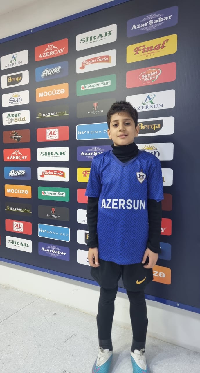 Tunar Sadıkzadə "Qarabağ"da (FOTO)