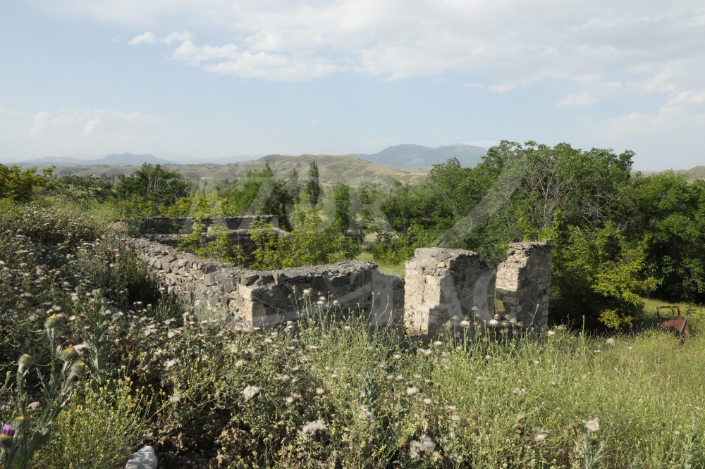 Ermənilərin viran qoyduğu daha bir kəndimiz (FOTOLAR)