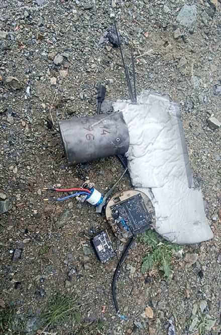 Ordumuz Ermənistan tərəfinin PUA-sını zərərsizləşdirdi (FOTO)