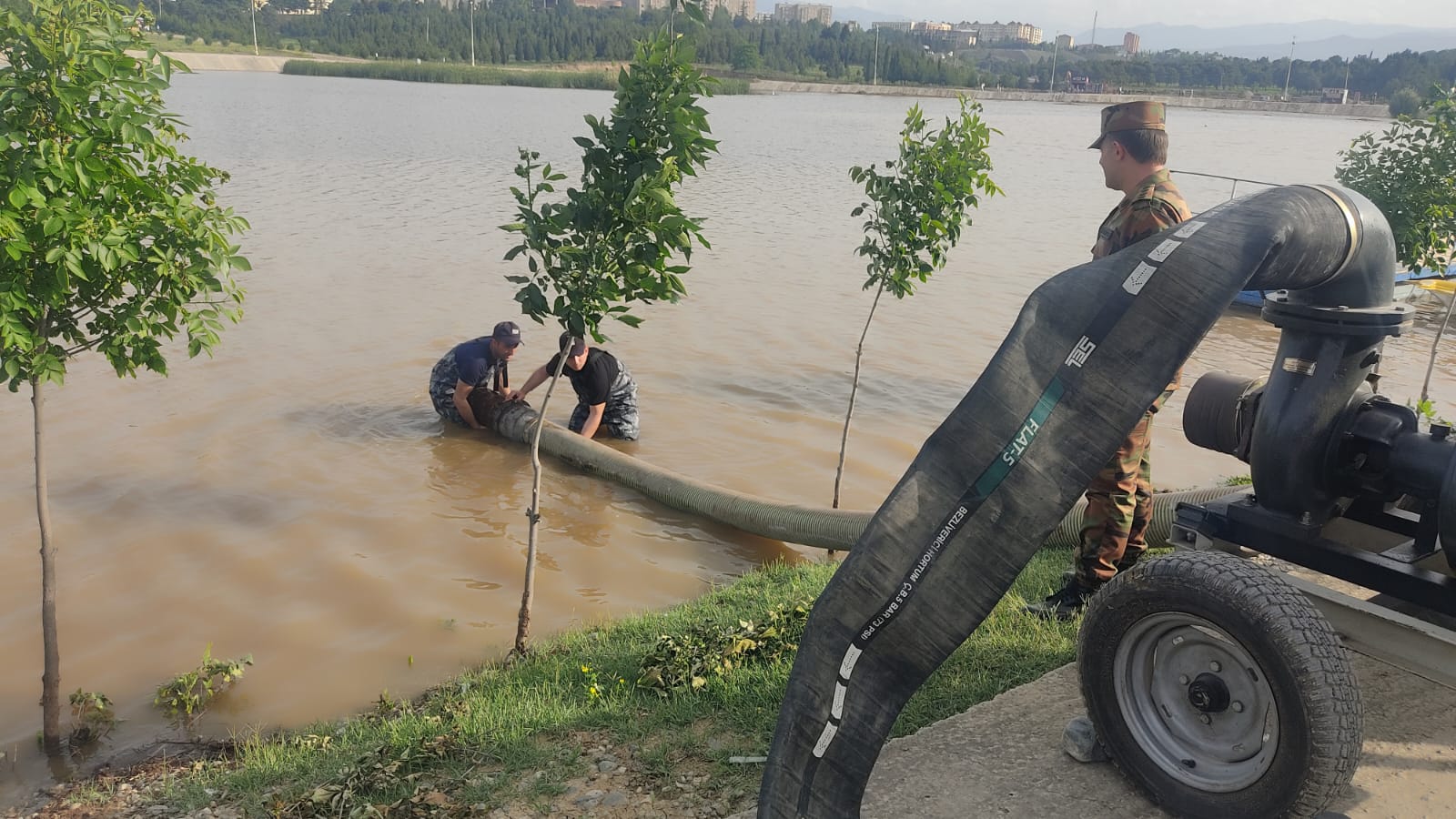 Gəncədə süni göldə suyun səviyyəsi yenidən artıb (FOTO/VİDEO)