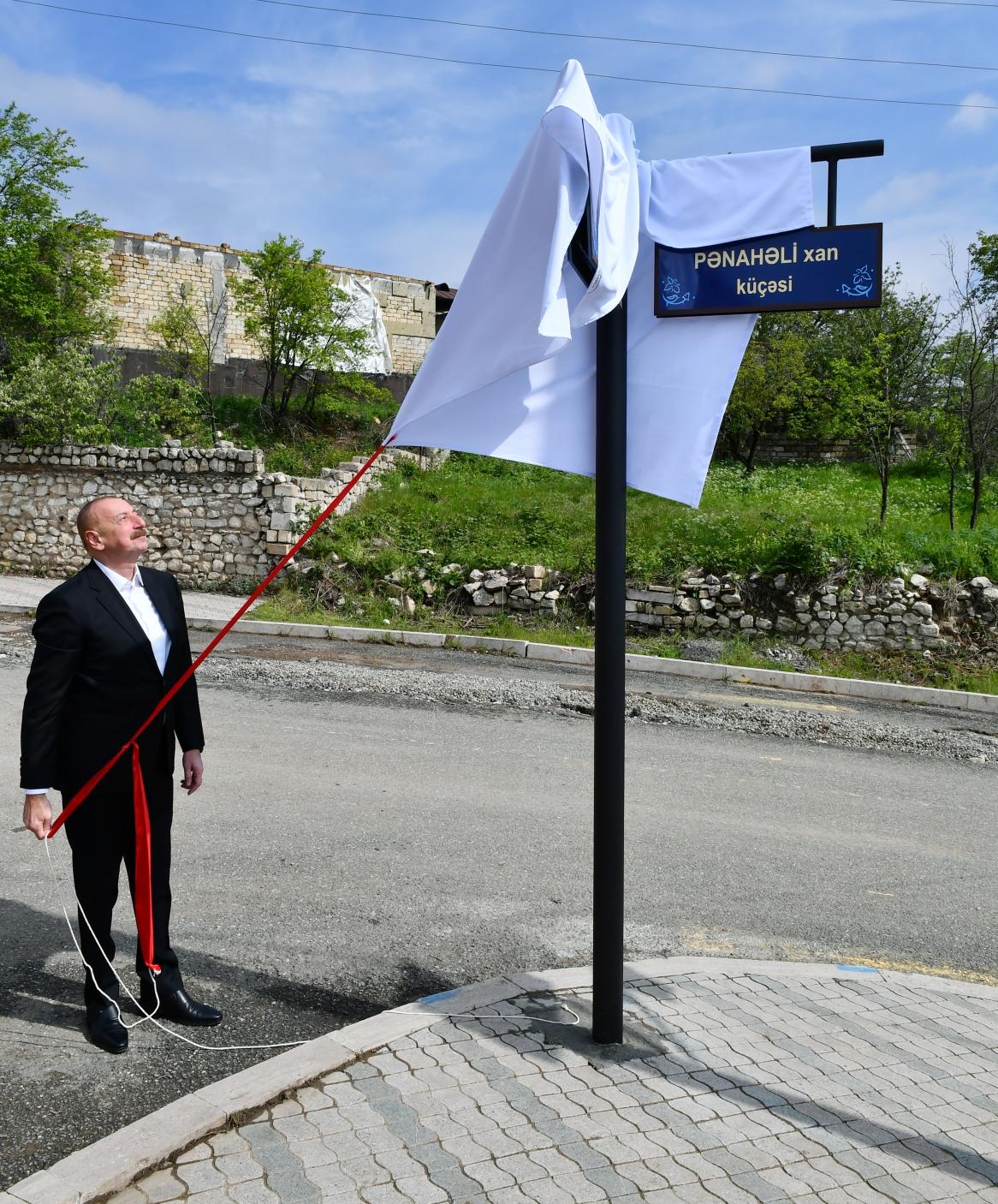 Şuşada Vaqif və Pənahəli xan küçələrinin kəsişməsində lövhələrin açılışı oldu (FOTO)