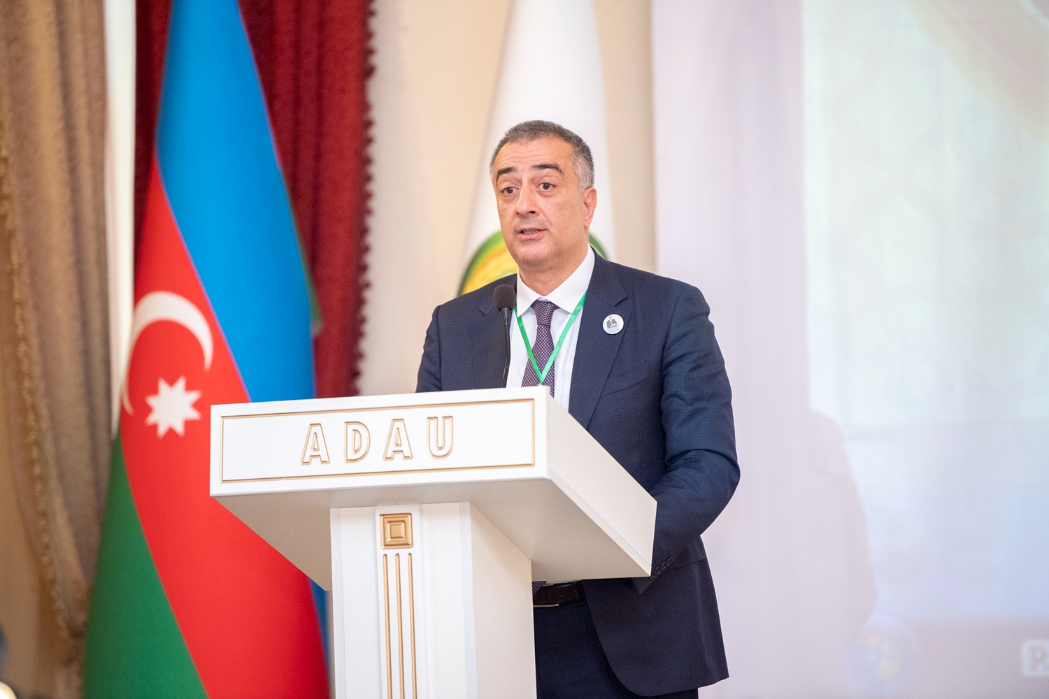 “Qeyri-neft sektoru və qlobal ərzaq təhlükəsizliyi problemləri” mövzusunda elmi-praktik konfrans keçirildi (FOTO)