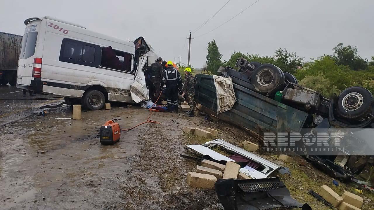 Kürdəmirdəki qəzada yaralananların 3-ü uşaqdır - TƏBİB-dən açıqlama (FOTO/VİDEO/YENİLƏNİB)