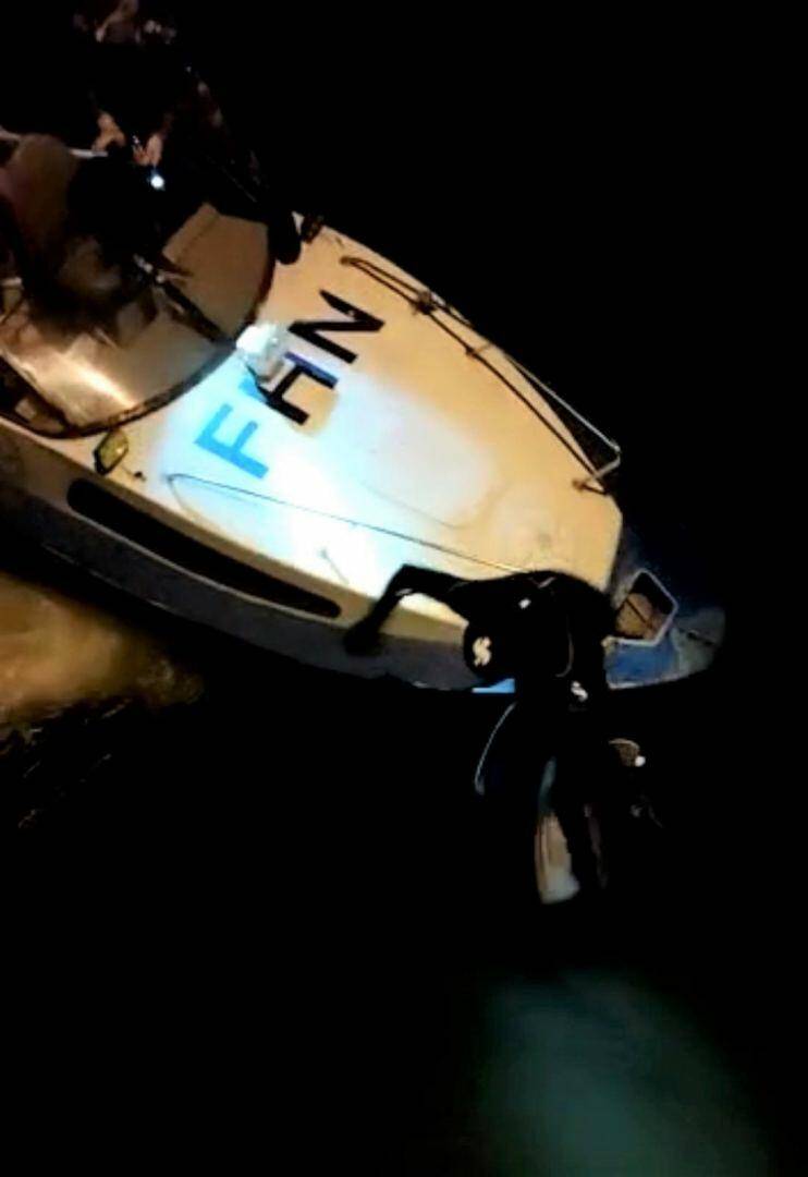 Bulvarda batan gənc belə xilas edildi (FOTO/VİDEO)