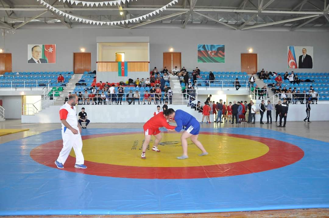 Ağdamda sambo güləş üzrə ölkə turniri keçirildi (FOTOLAR)