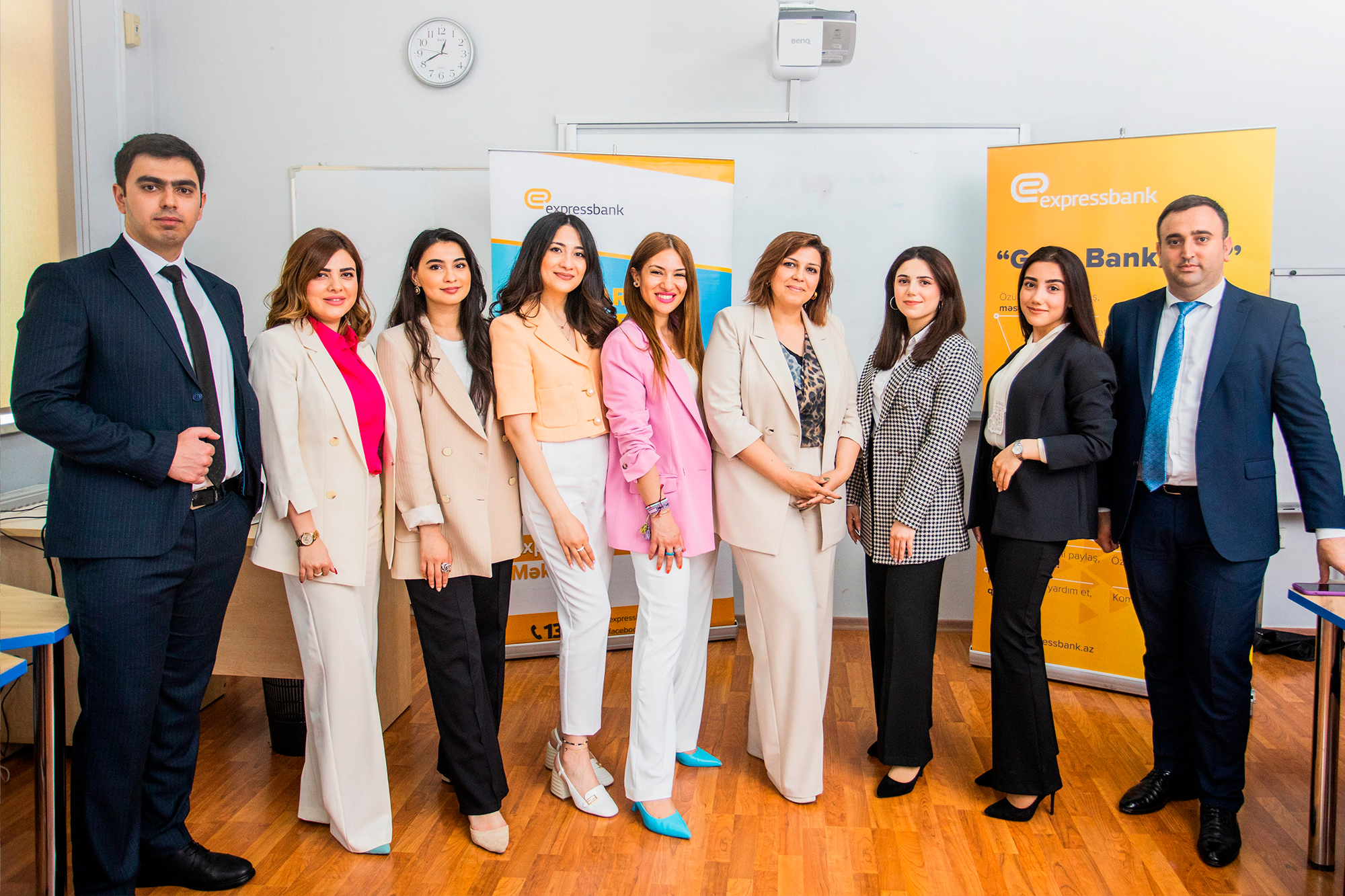 Expressbank-ın “Gənc Bankirlər” proqramı davam edir
