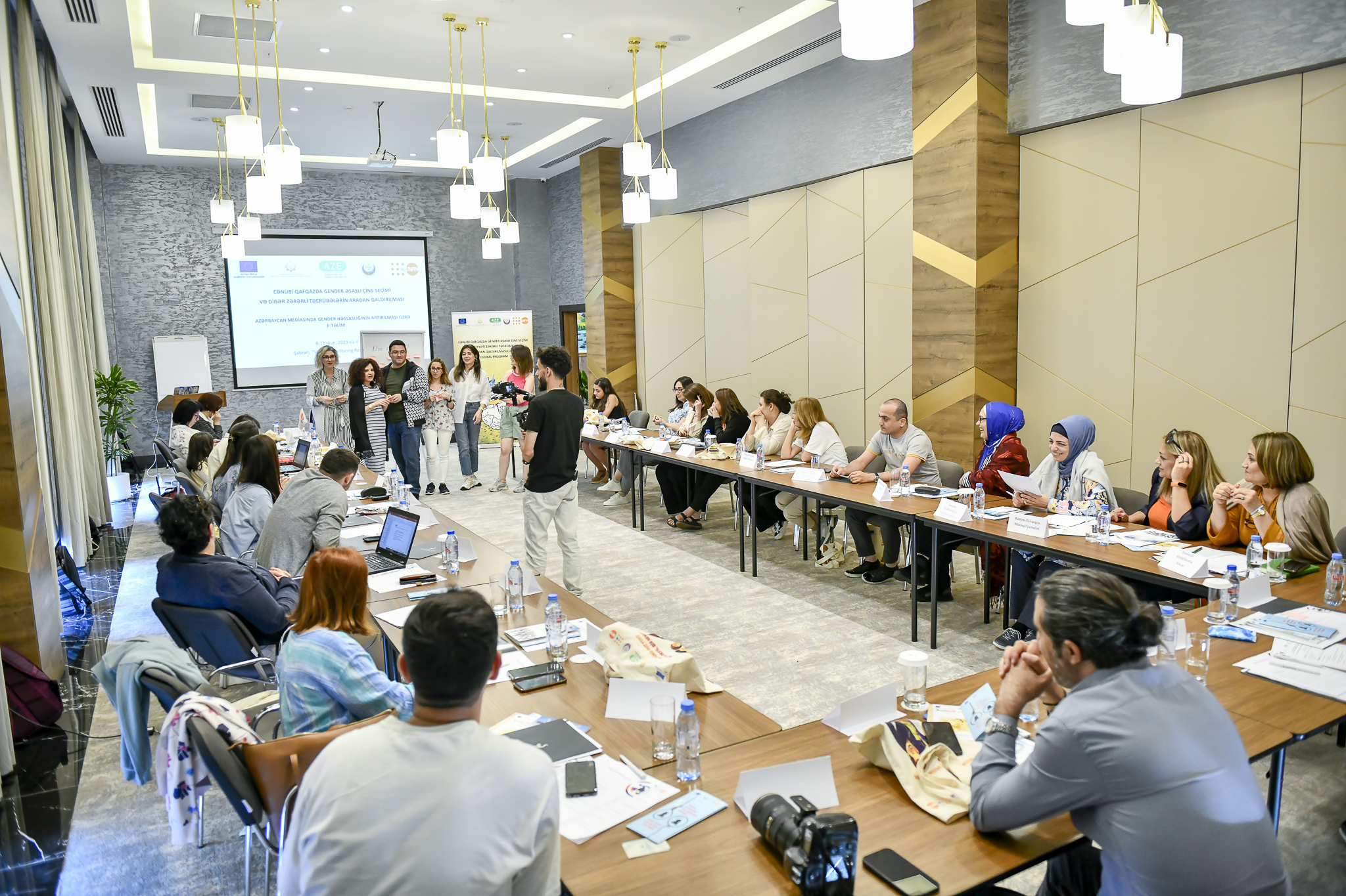 Jurnalistlər üçün gender həssaslığı mövzusunda təlim keçirildi (FOTO)