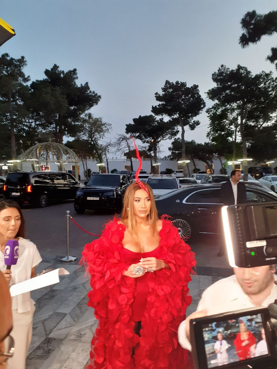 Röya Ayxan Mayamidən ev aldı (FOTOLAR)
