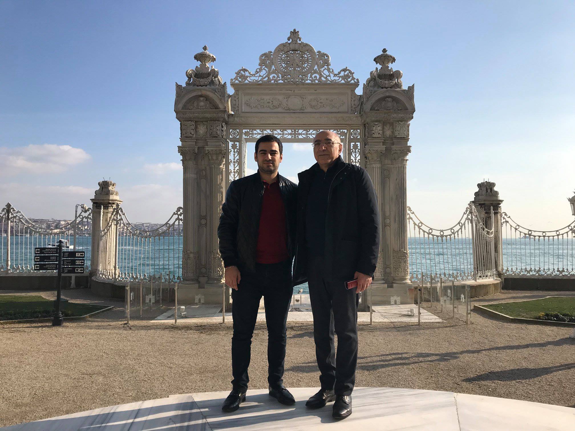 “Ona Xəlildən uzaq dur, deyirdim, bizi məhv etdi” – Tanınmış şəxsin oğlu qəzada necə ölüb? (FOTO)