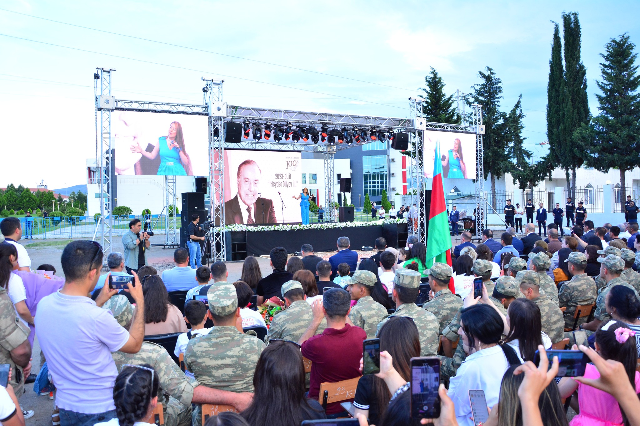 Ağstafada Milli Qurtuluş günü ilə bağlı konsert keçirildi (FOTOLAR)
