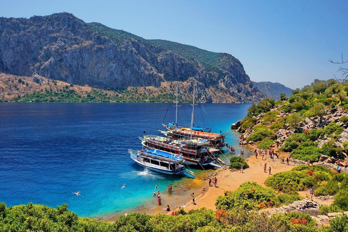 Türkiyənin ən məşhur turizm kurortlarından biri - Marmaris
