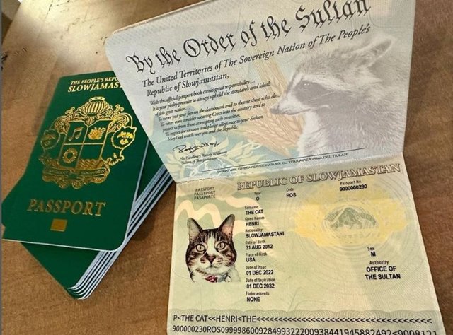 Bütün dünyanı gəzdi, öz ölkəsini qurub, diktatura yaratdı - Özünə heykəl də qoyacaq