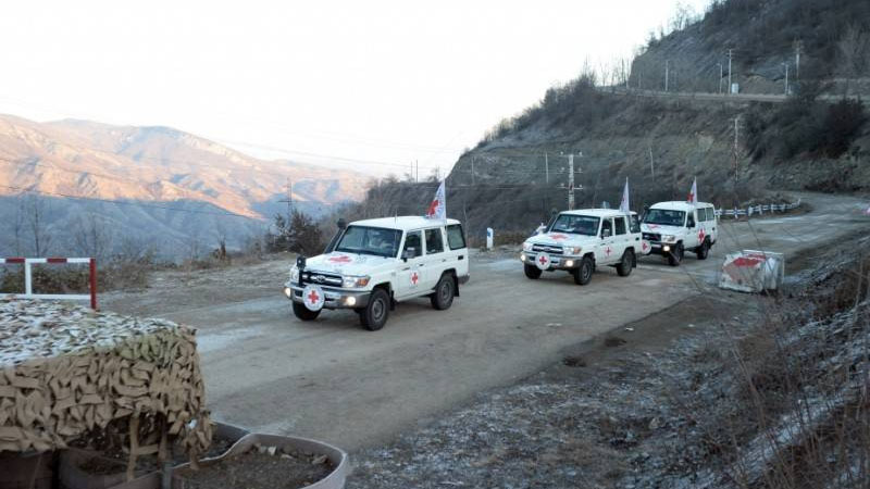 BQXK avtomobillərində qaçaqmal aşkarlandı, Laçın yolundan keçidləri dayandırıldı (VİDEO)