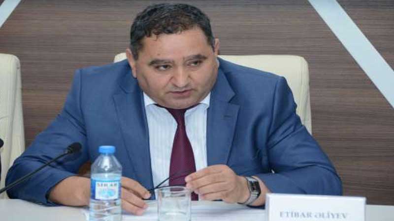 Deputat: "32 ildir işləyən rektorlar var"