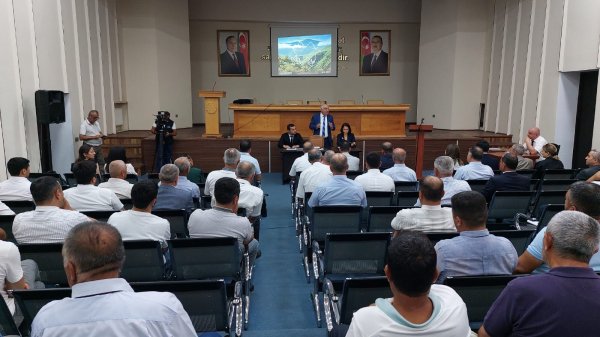 Viləşçay su anbarının II növbəsinin tikintisinə dair ictimai dinləmə keçirildi  (FOTO)