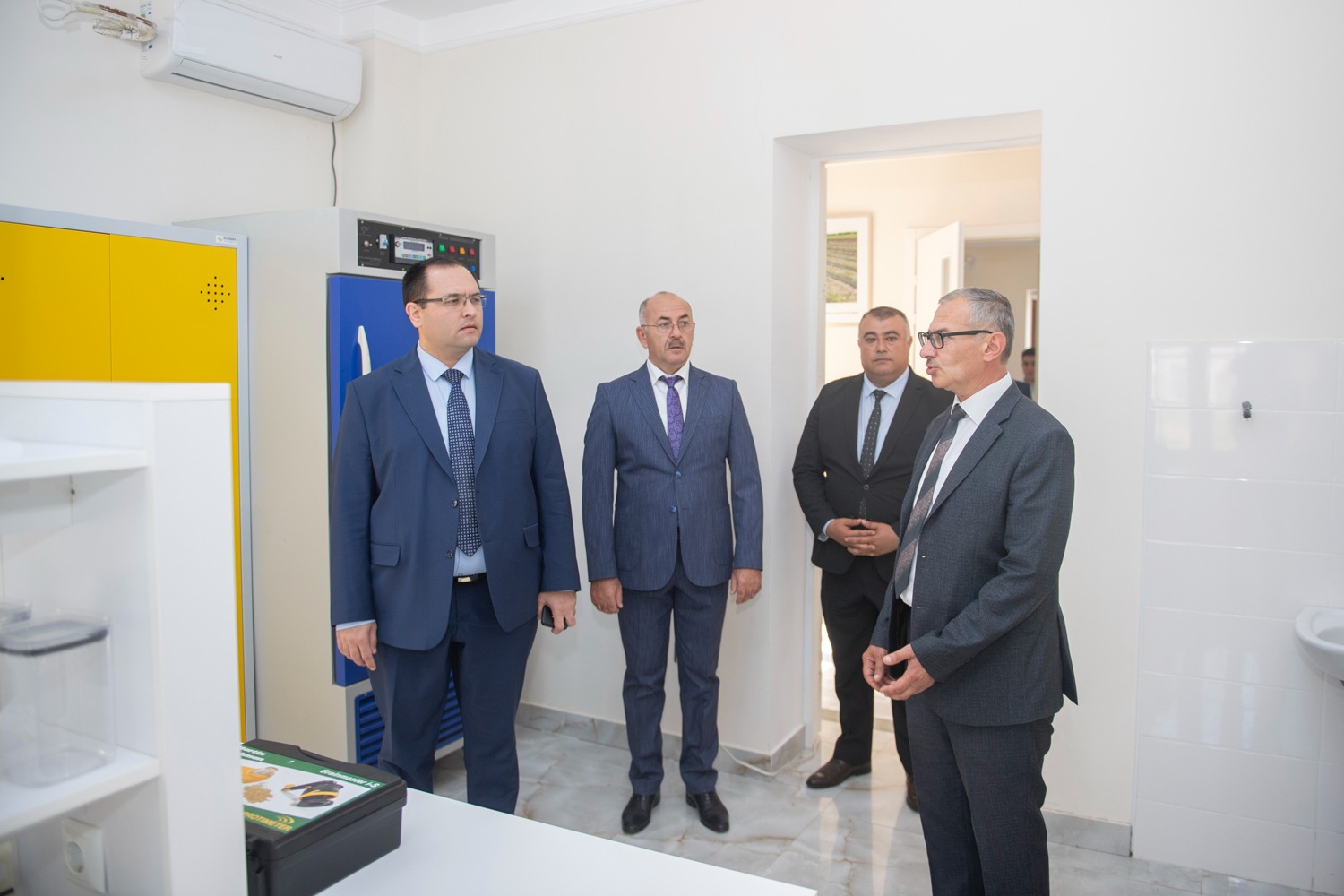 Nazir Məcnun Məmmədov Qubada vətəndaşları qəbul edib (FOTO)