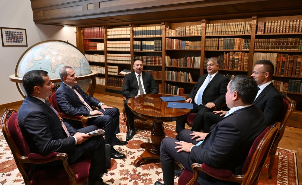 İlham Əliyev Budapeştdə görüşlər keçirdi (YENİLƏNİB/FOTO)