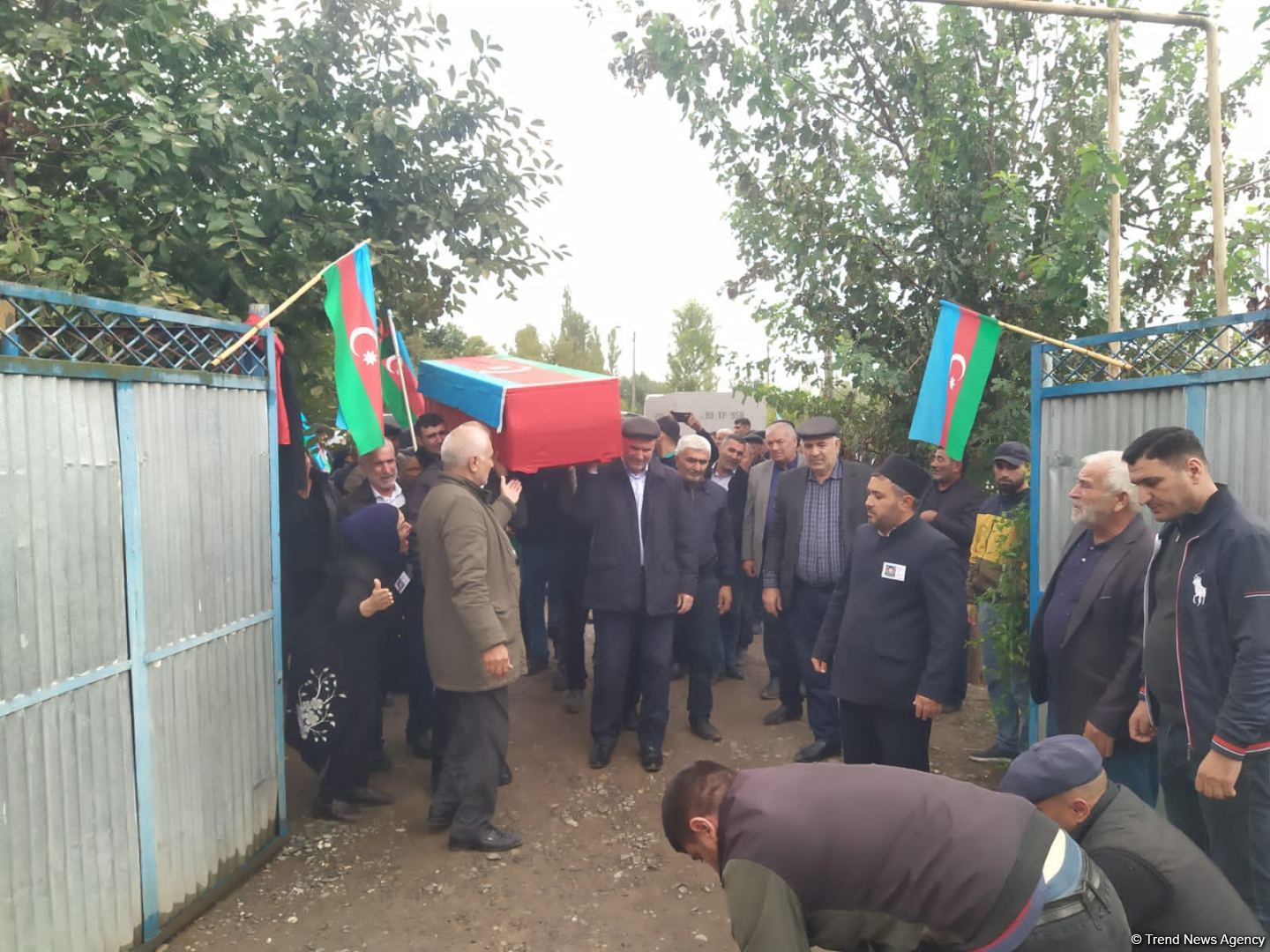 30 ildən sonra nəşi gətirildi, qurban kəsdilər (FOTOLAR)