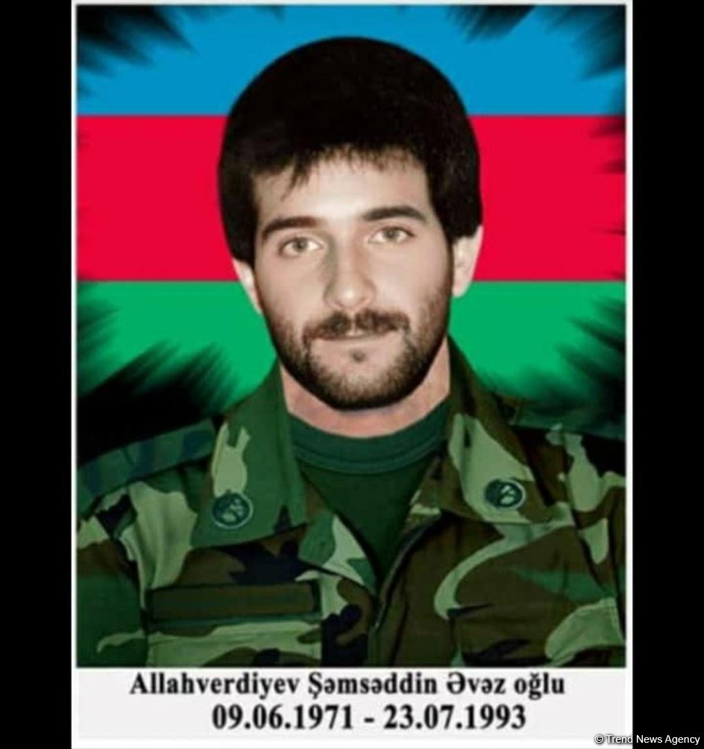 30 ildən sonra nəşi gətirildi, qurban kəsdilər (FOTOLAR)