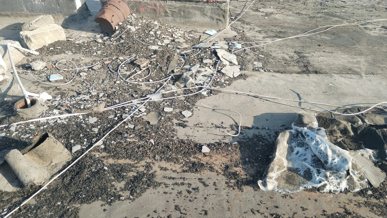 Bakının başsız qalan rayonu: qazilər və sakinlər etiraz edirlər