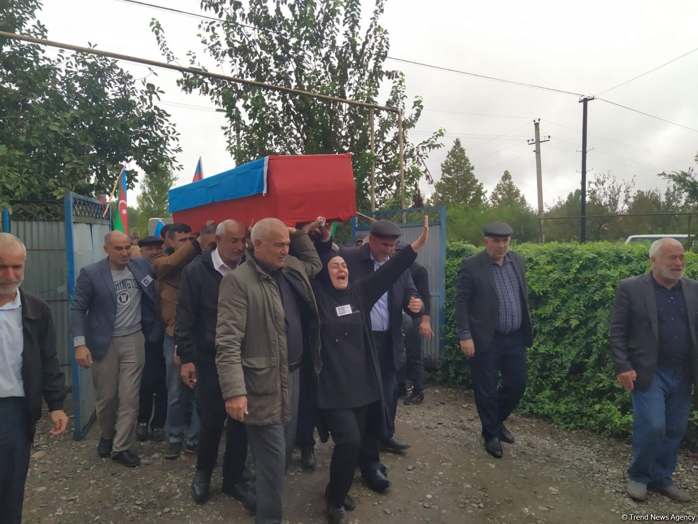 30 ildən sonra nəşi gətirildi, qurban kəsdilər (FOTOLAR)