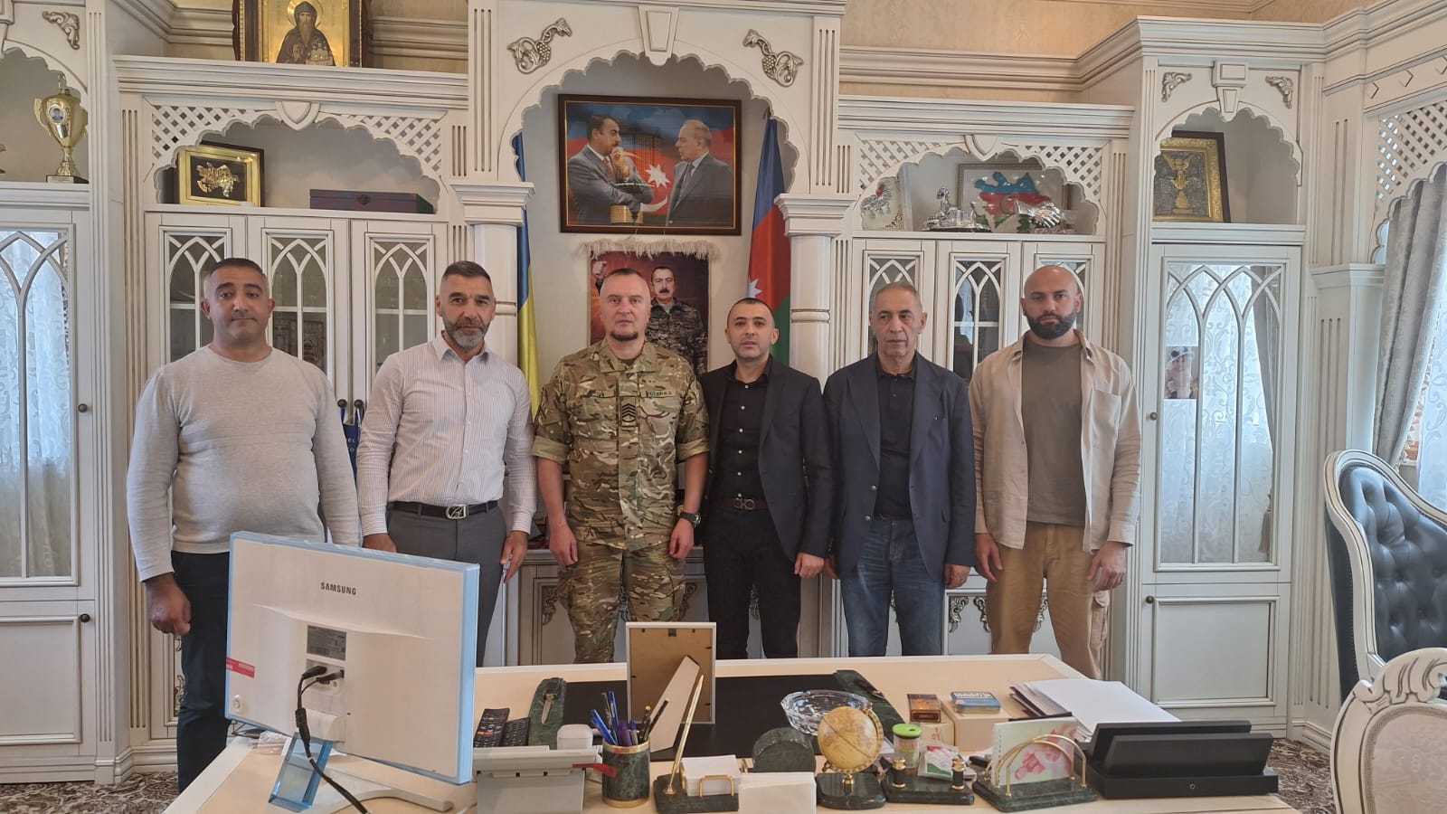 Kiyev Azərbaycanlıları Konqresi Ukrayna ordusuna yardımları davam etdirəcək (FOTO)