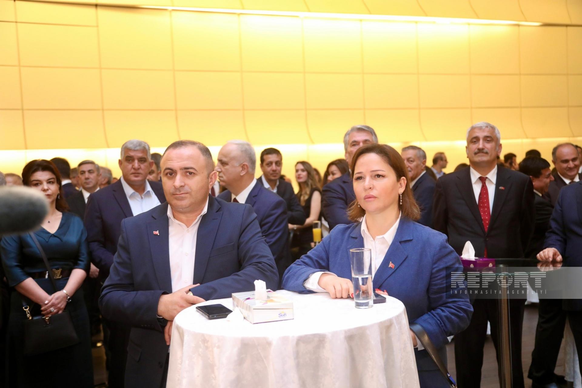 Bakıda Türkiyə Cümhuriyyətinin elan edilməsinin 100 ili münasibətilə rəsmi ziyafət verildi (FOTOLAR/YENİLƏNİB)