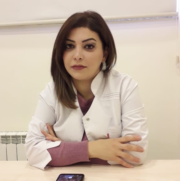 Tanınmış pediatr qəzaya düşdü  (FOTO)