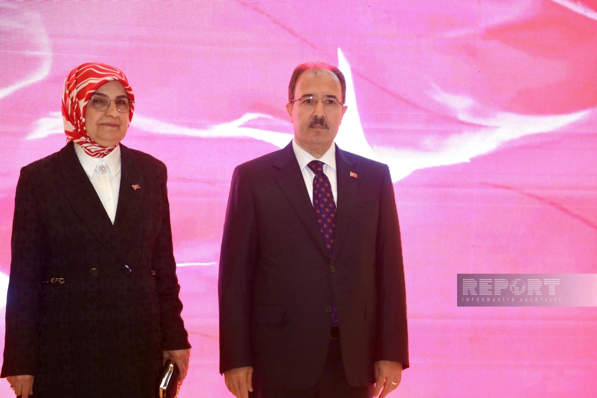 Bakıda Türkiyə Cümhuriyyətinin elan edilməsinin 100 ili münasibətilə rəsmi ziyafət verildi (FOTOLAR/YENİLƏNİB)