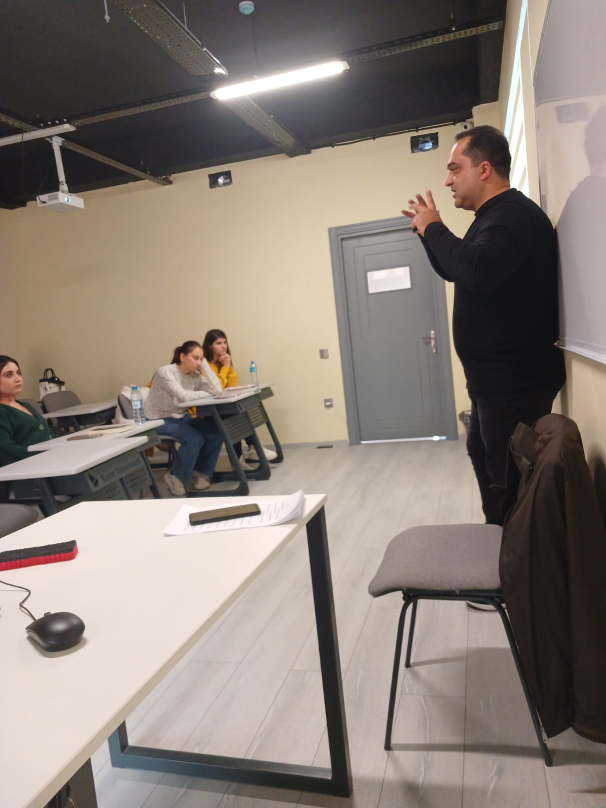 “Həqiqət və məcaz” mövzusunda inteqrativ dərs (FOTO)