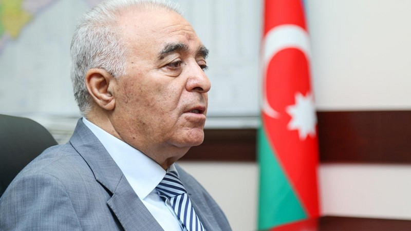 Deputatın səhhətində problem yaranıb, yeriyə bilmir: 