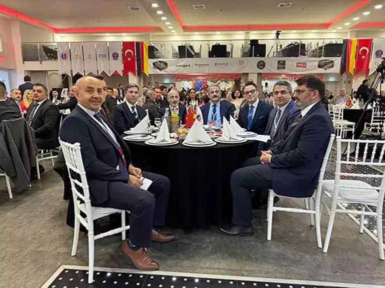 Aqil Ələsgər Almaniyada “Türk Dünyası Mediasına Xidmət” mükafatına layiq görüldü (FOTOLAR)