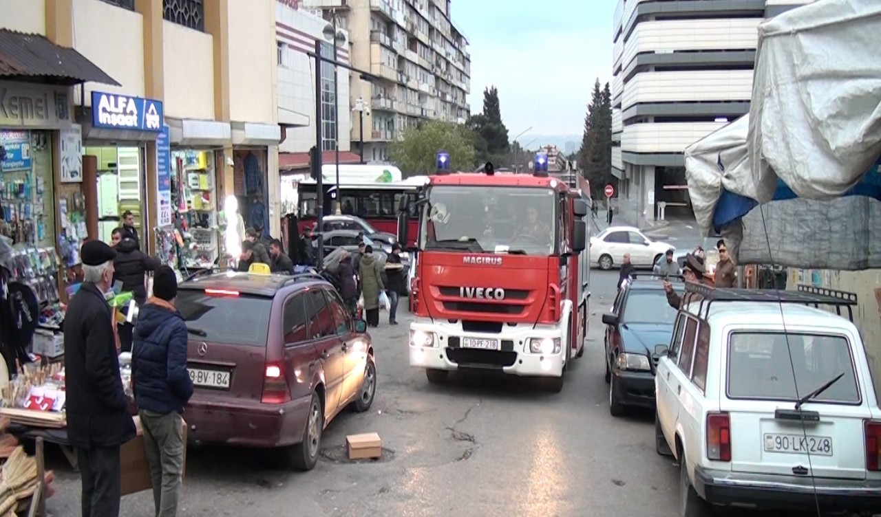 Bakıda bu ticarət mərkəzləri bağlandı (FOTO/VİDEO)