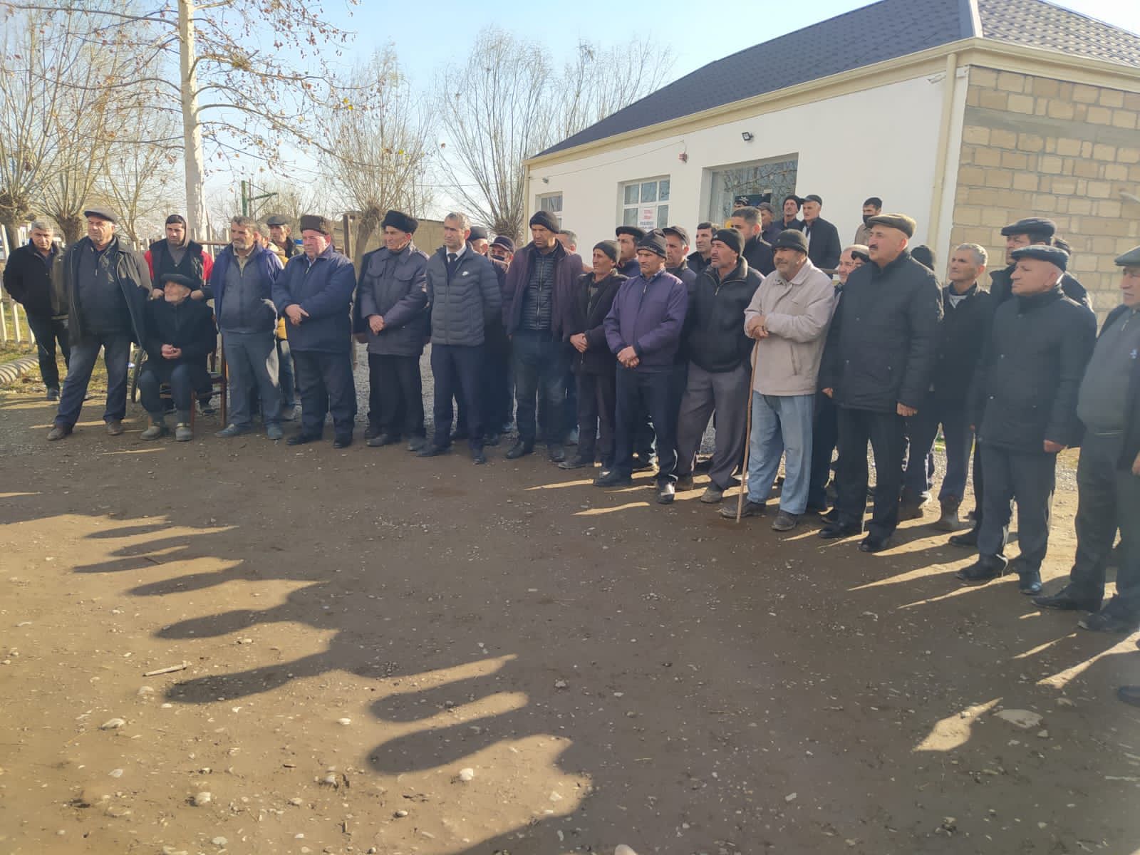 "Səyyar qəbul otağı" həftəlik işini Ağdaş rayonunda başa vurdu (FOTO)