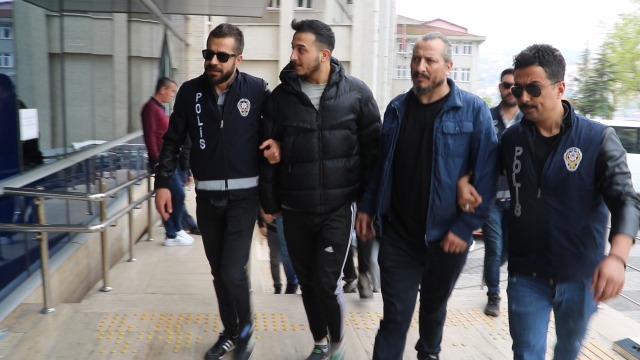 Azərbaycanlı tələbəyə işgəncə verən mafiya üzvlərinə 203 il iş istənildi (FOTO)