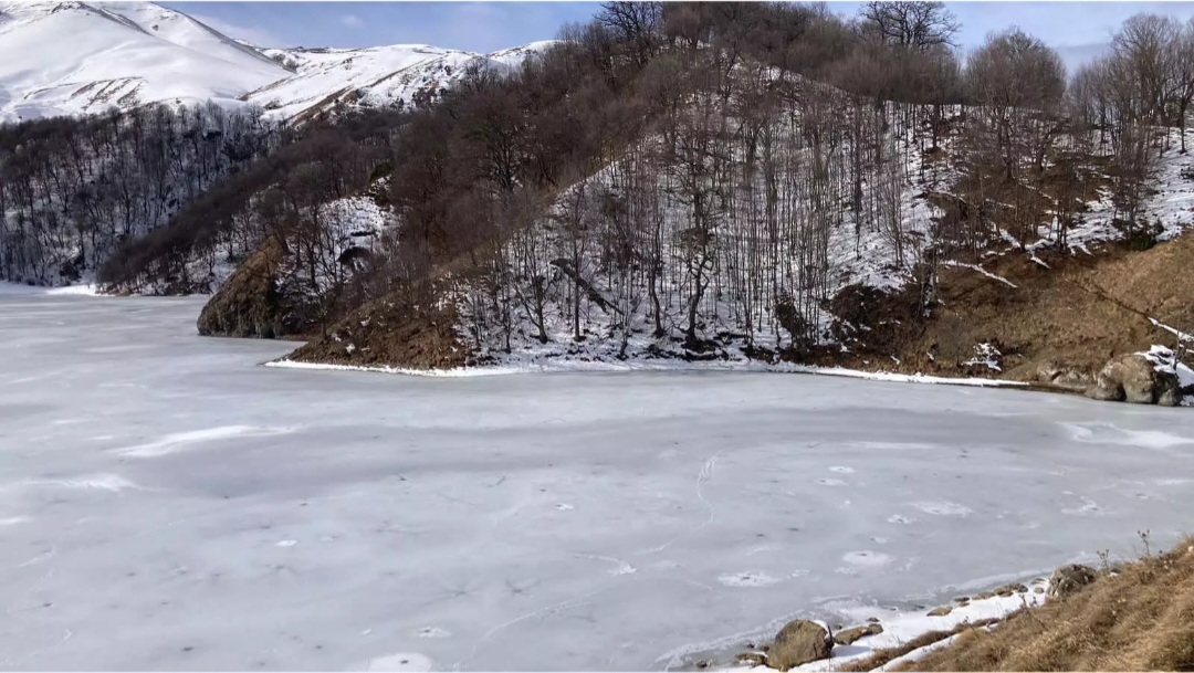 Maralgöl dondu (FOTO)