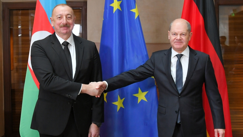 İlham Əliyevin Şolts və Zelenski ilə görüşləri keçirildi (YENİLƏNİB/FOTO)