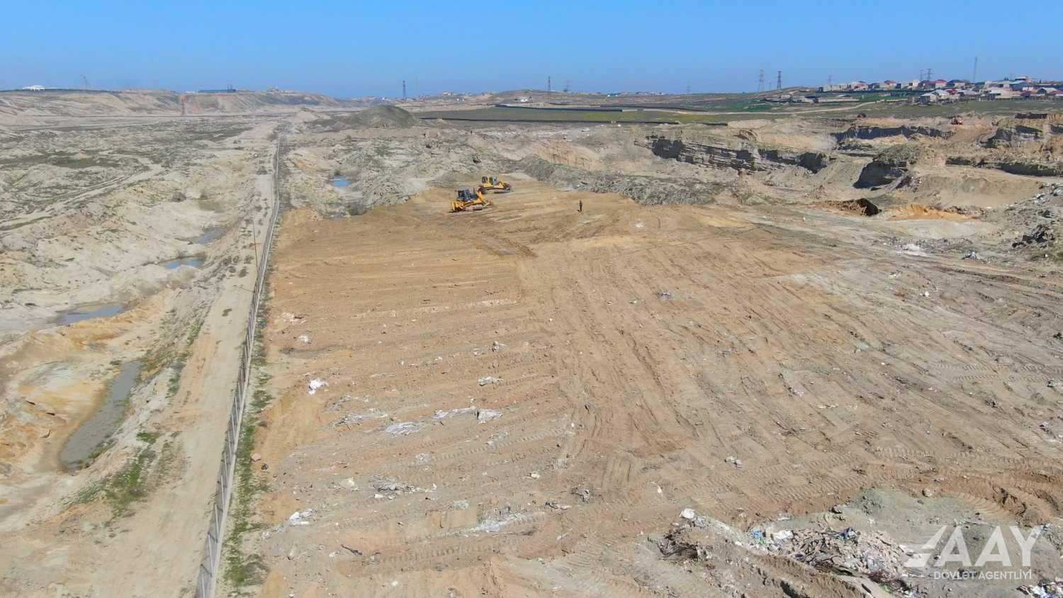 Bakıda tıxacı azaldacaq yolun tikintisinə başlanıldı (FOTO)