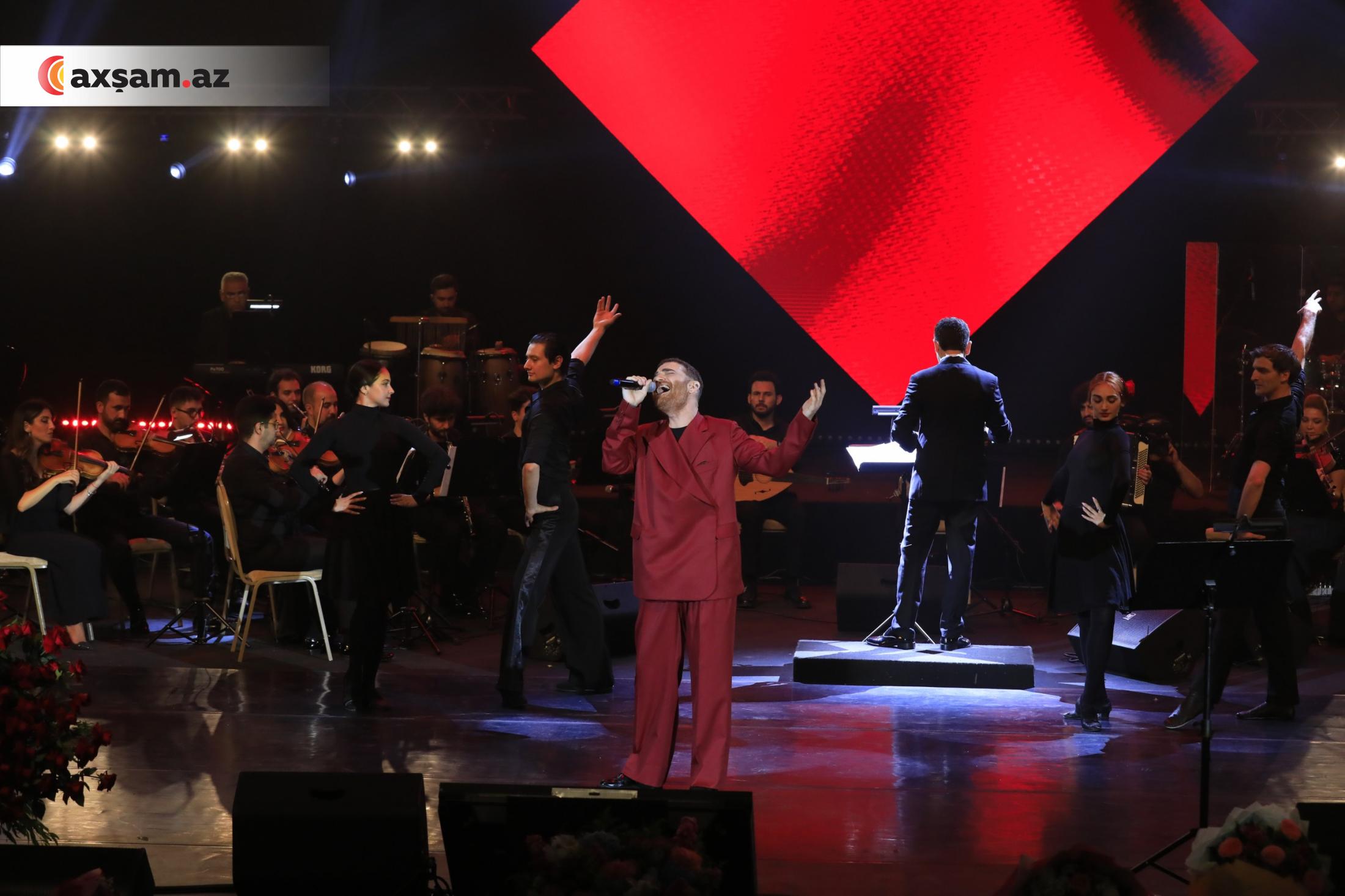 Xanım İsmayılqızının gecəsinə yığışdılar (FOTOLAR)