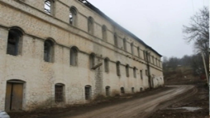 Şuşadakı tarixi xəstəxana binası bərpa olunur (FOTO)