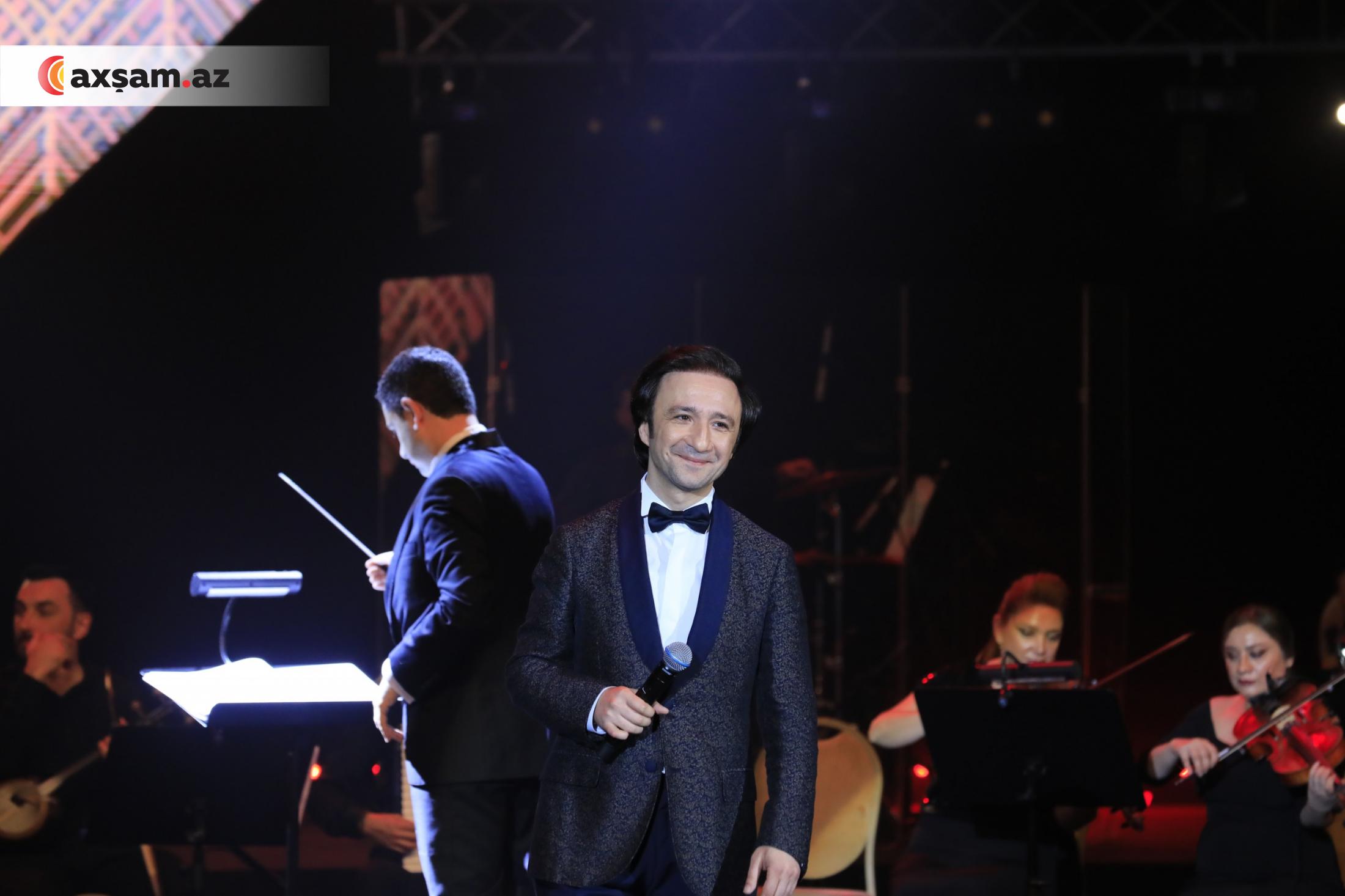 Xanım İsmayılqızının gecəsinə yığışdılar (FOTOLAR)