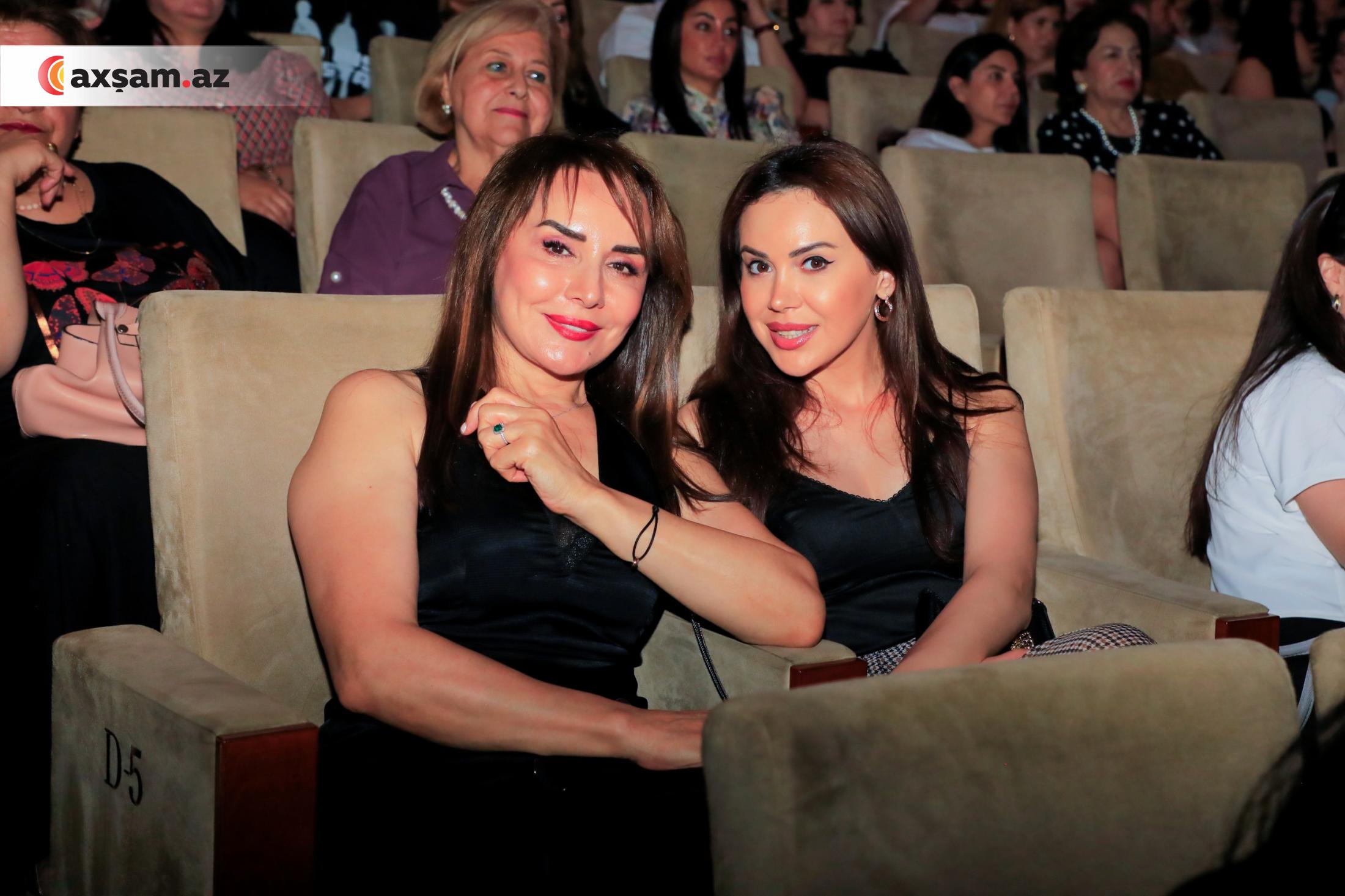 Xanım İsmayılqızının gecəsinə yığışdılar (FOTOLAR)