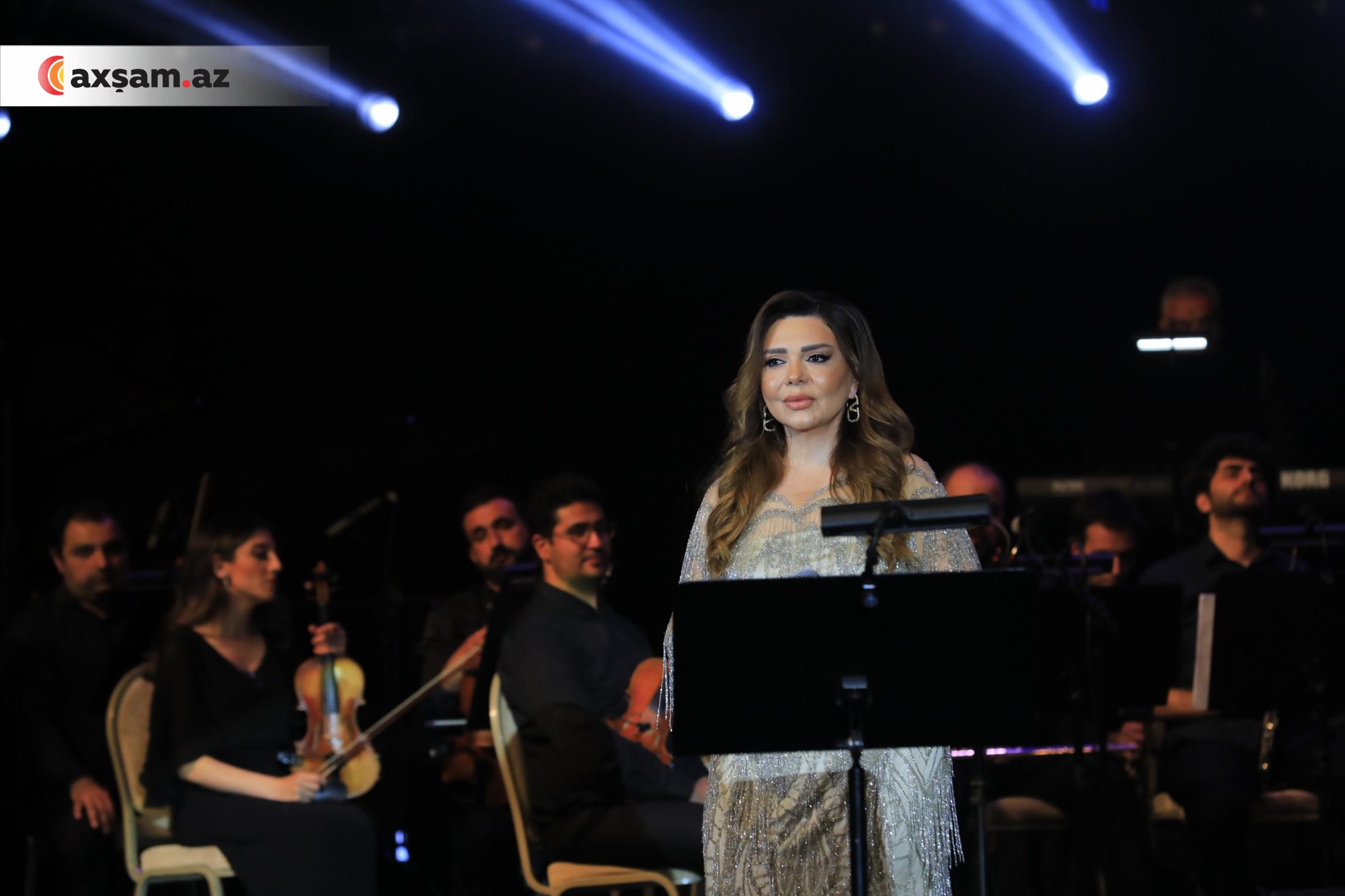 Xanım İsmayılqızının gecəsinə yığışdılar (FOTOLAR)