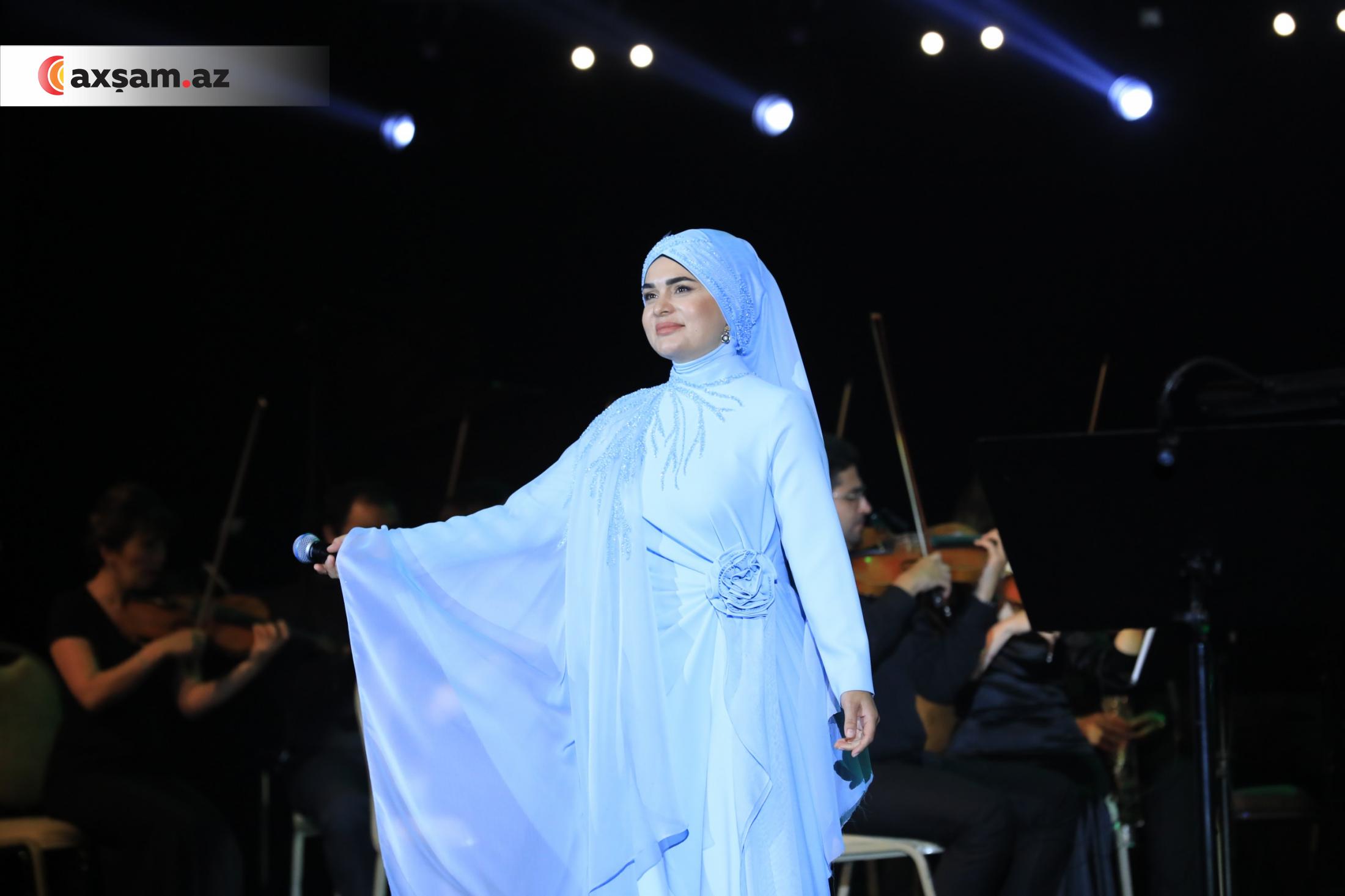 Xanım İsmayılqızının gecəsinə yığışdılar (FOTOLAR)