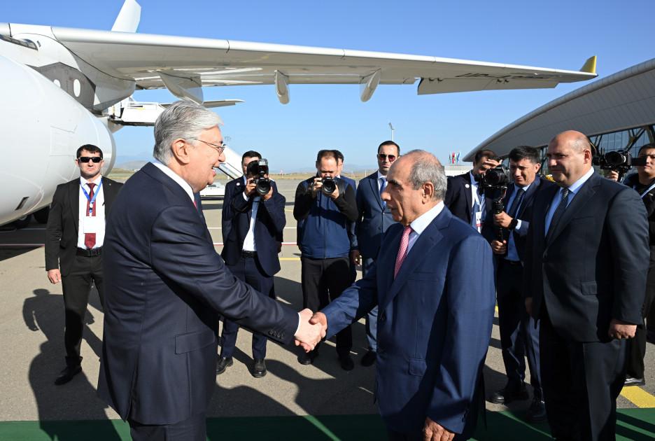 Kasım-Jomart Tokayev Azərbaycana gəldi