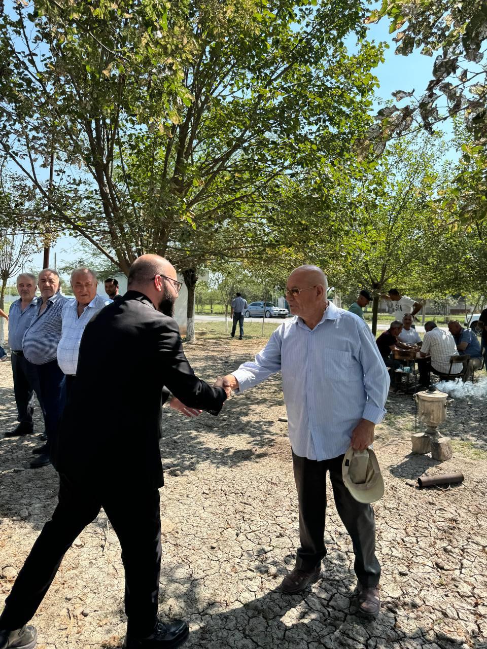 Vəkil, namizəd Sərdar İsmayılov seçicilərlə növbəti görüşü bu cür baş tutdu (FOTO/VİDEO)