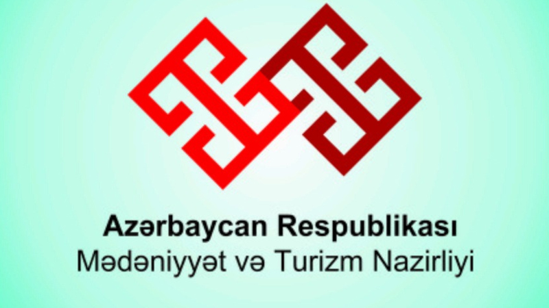 Vüqar Əhməd və Almaxanımla nazirlik arasında nə baş verir? - "Nazirin Mənzərxanıma gücü çatmır"